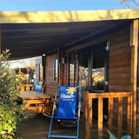 Campingplads 3 Etoiles - Piscine - Eehfig *